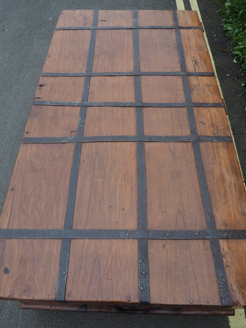 Very large Indian teak trunk View X