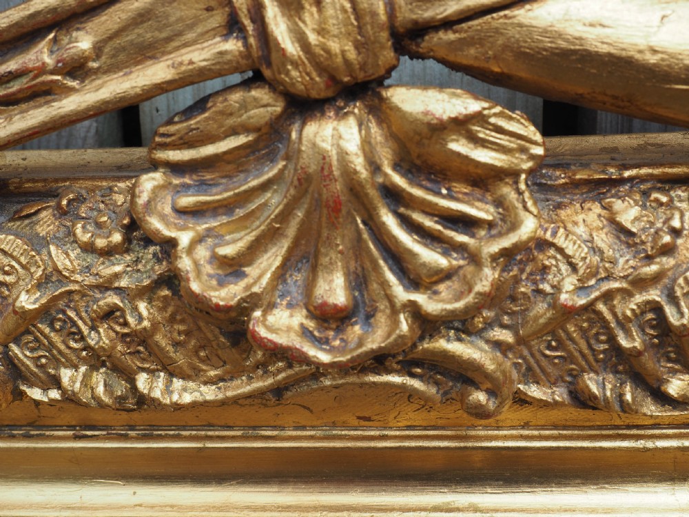 Gilt mirror View V