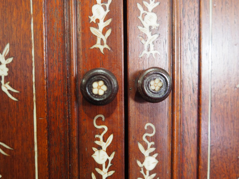 Chinese inlaid table cabinet View V