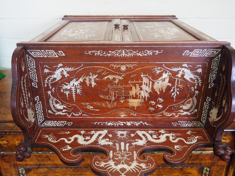 Chinese inlaid table cabinet View XIII