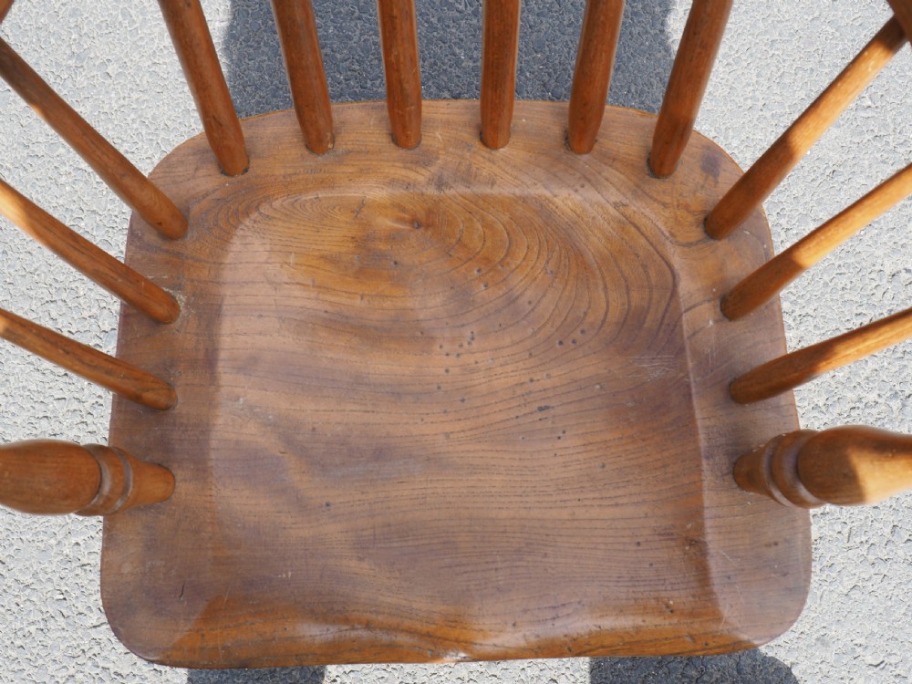 Child's Windsor armchair View II