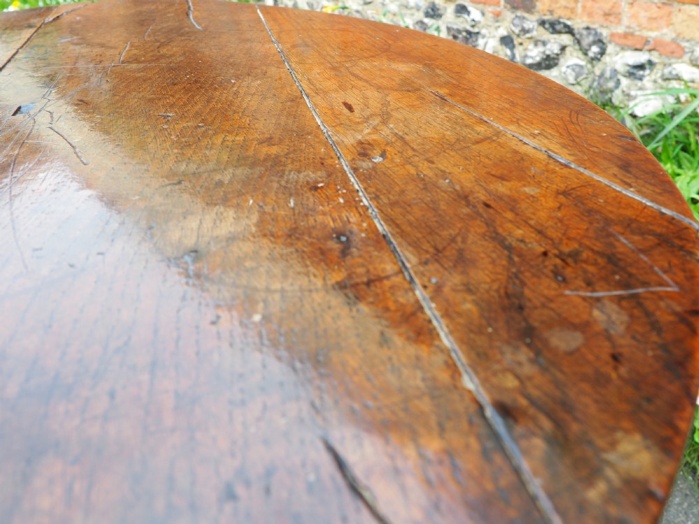 Oak cricket table View III