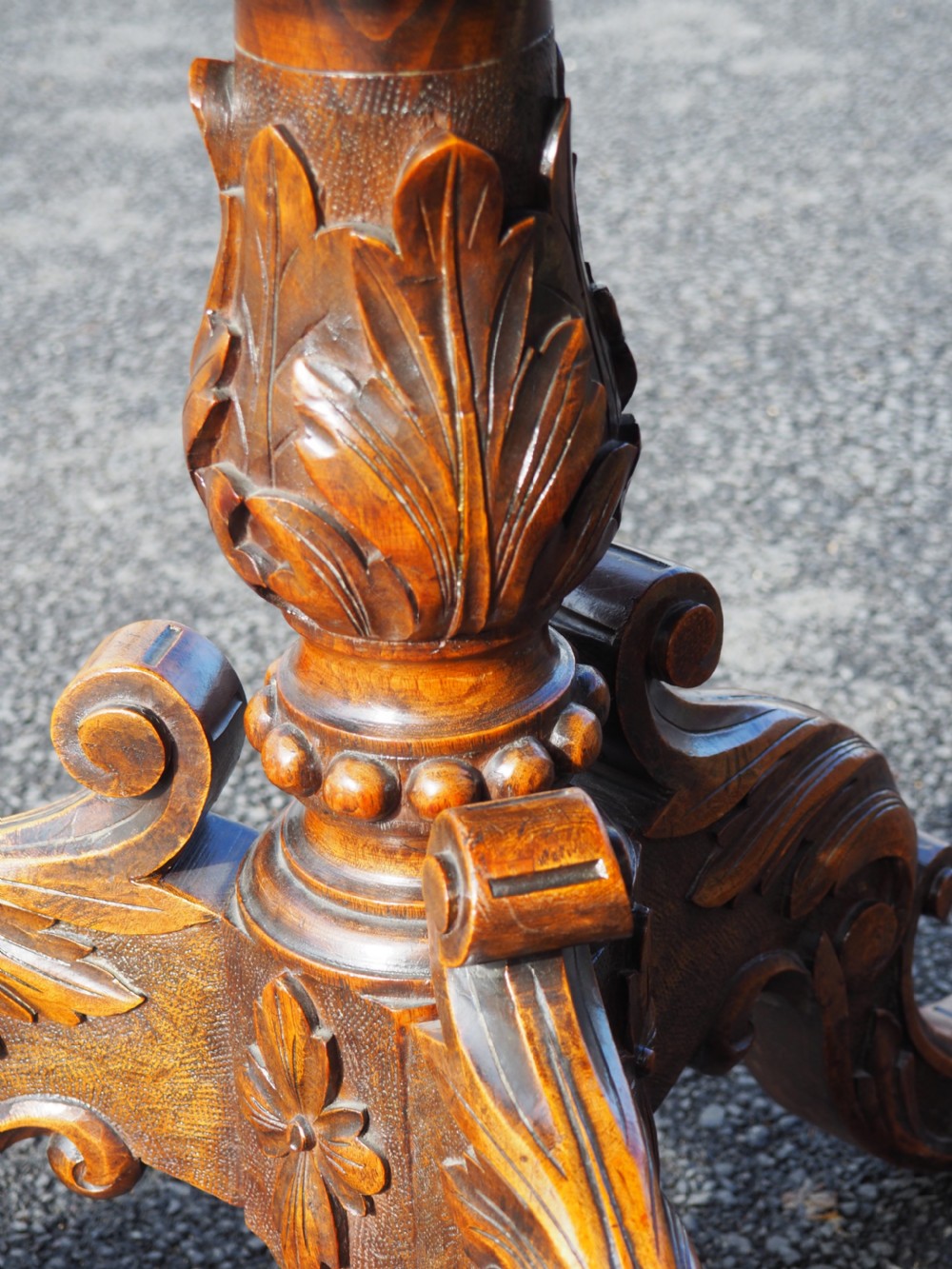 Continental inlaid walnut table View VIII