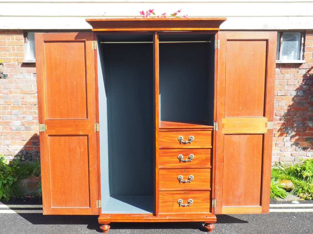 Early Victorian Mahogany wardrobe View VIII