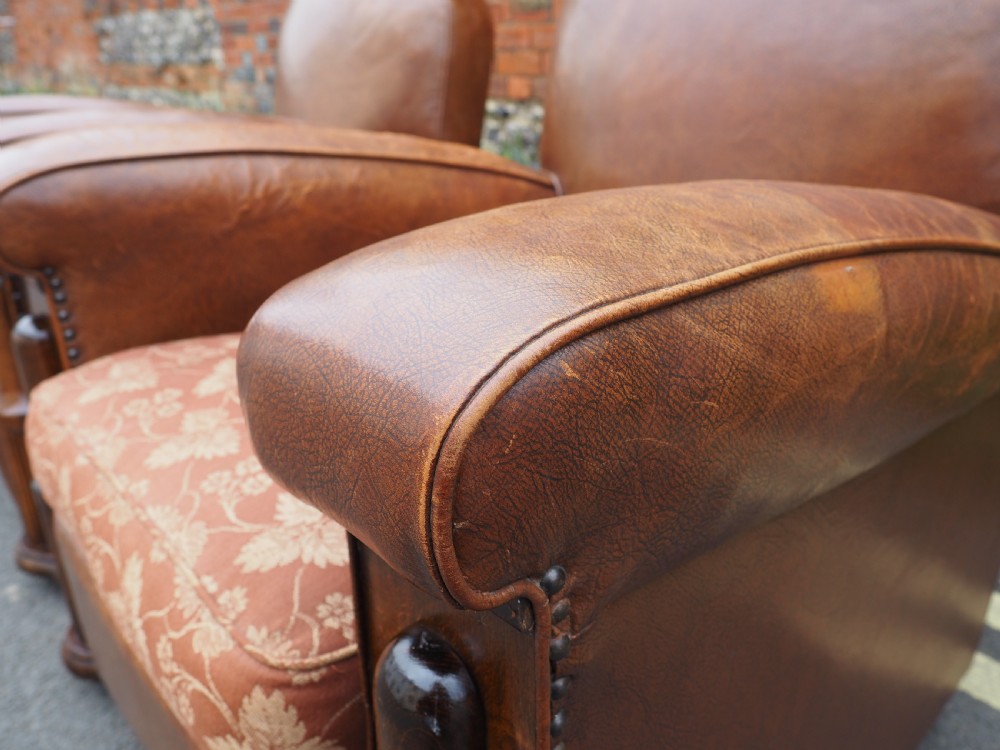 Pair of leather armchairs View XI