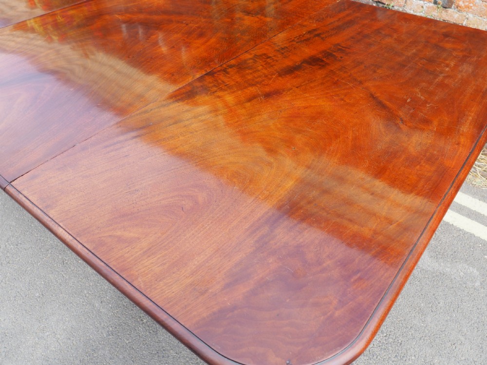 Nineteenth century Mahogany extending table View III