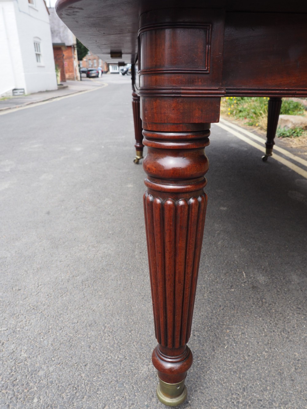 Nineteenth century Mahogany extending table View V
