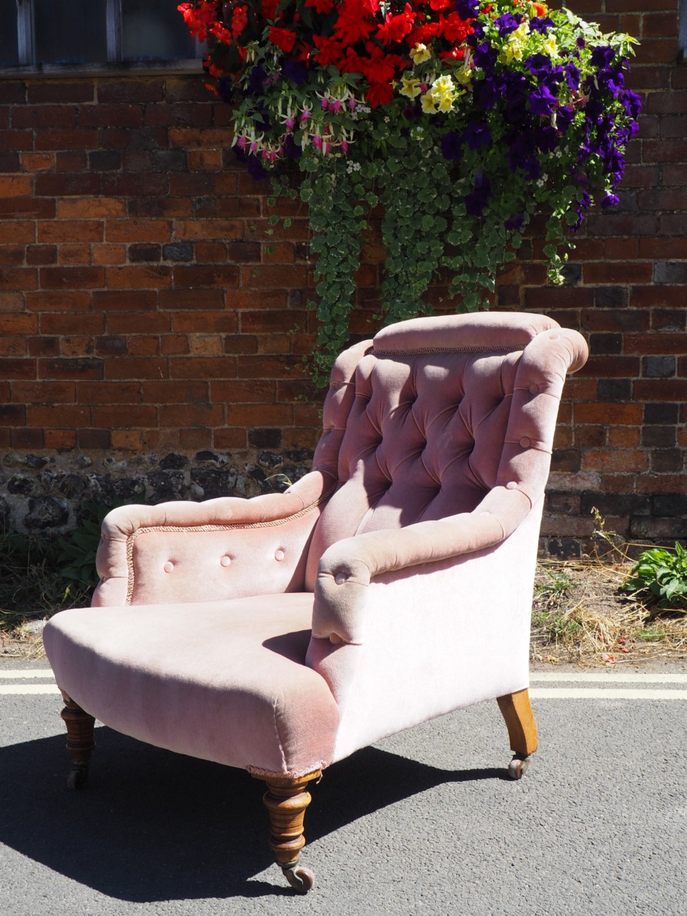 Late Victorian armchair View II