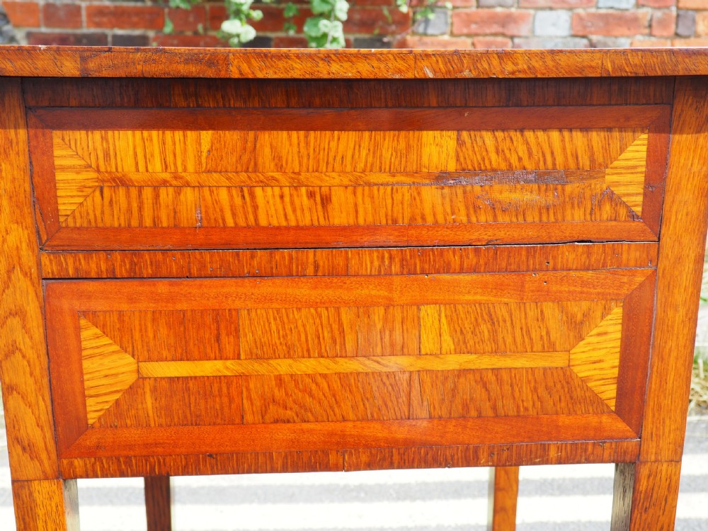 Small Nineteenth century table View VII