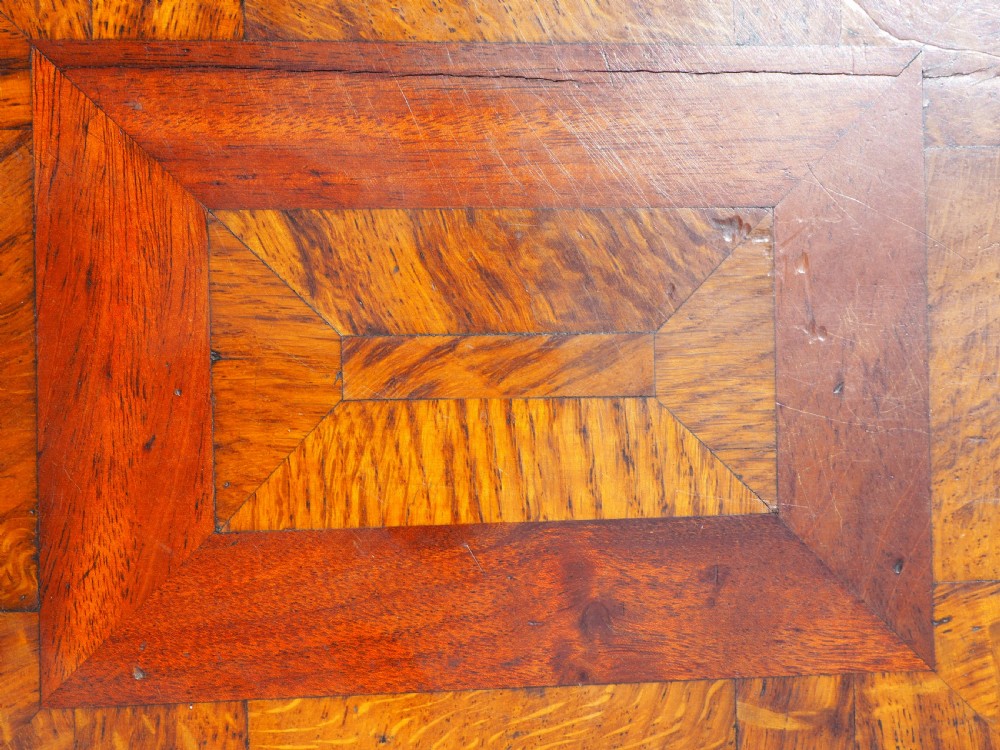 Small Nineteenth century table View IX