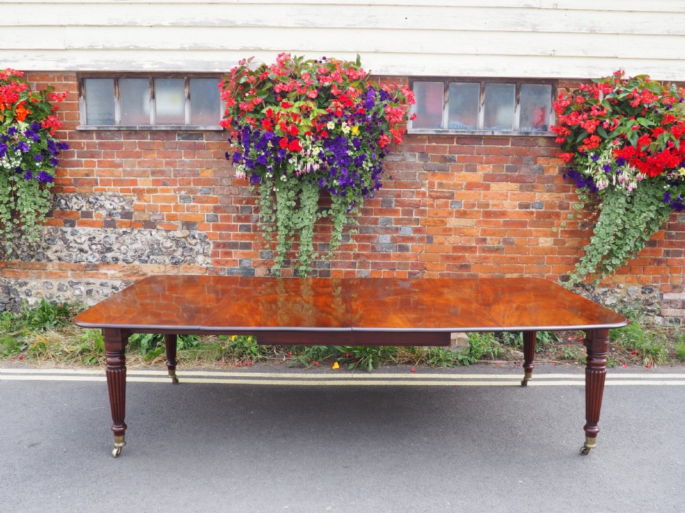 William IV Mahogany extending table