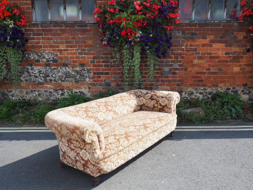Victorian Chesterfield View VI