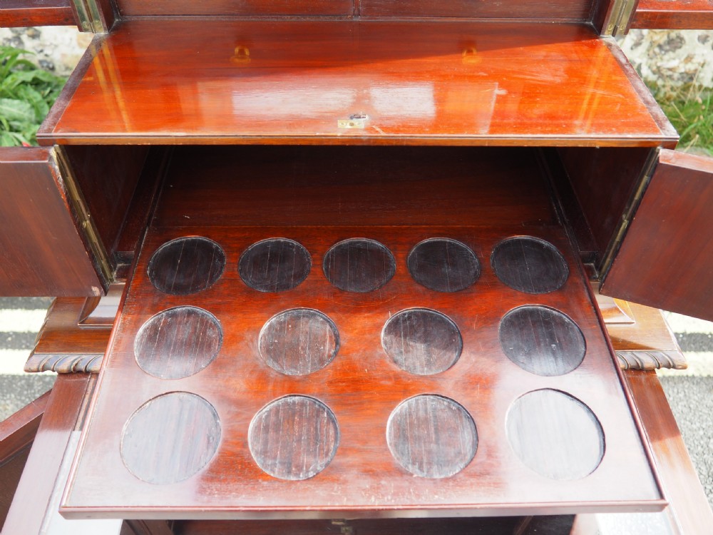 Waring and Gillow Mahogany drinks cabinet View V
