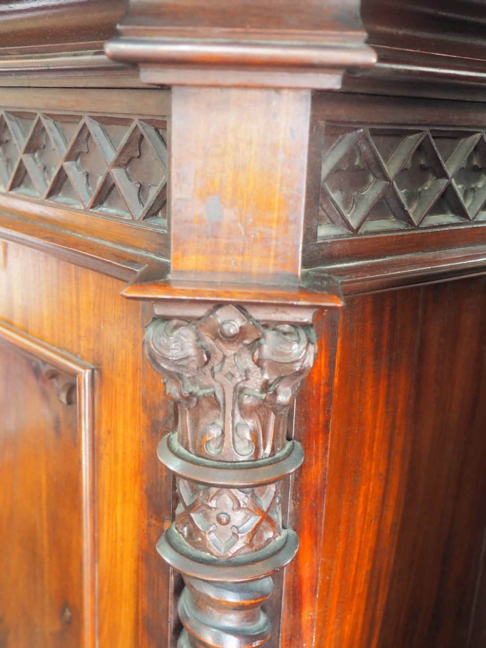 Pair of Nineteenth century cupboards View V