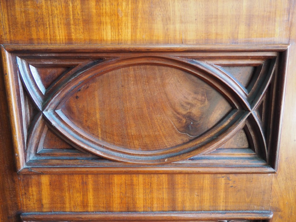 Pair of Nineteenth century cupboards View VII