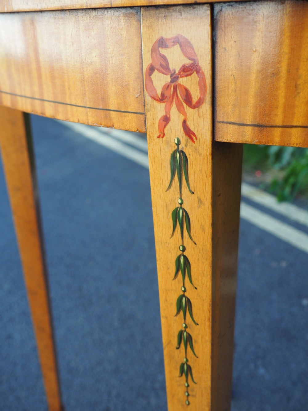 Painted Satinwood table View IV