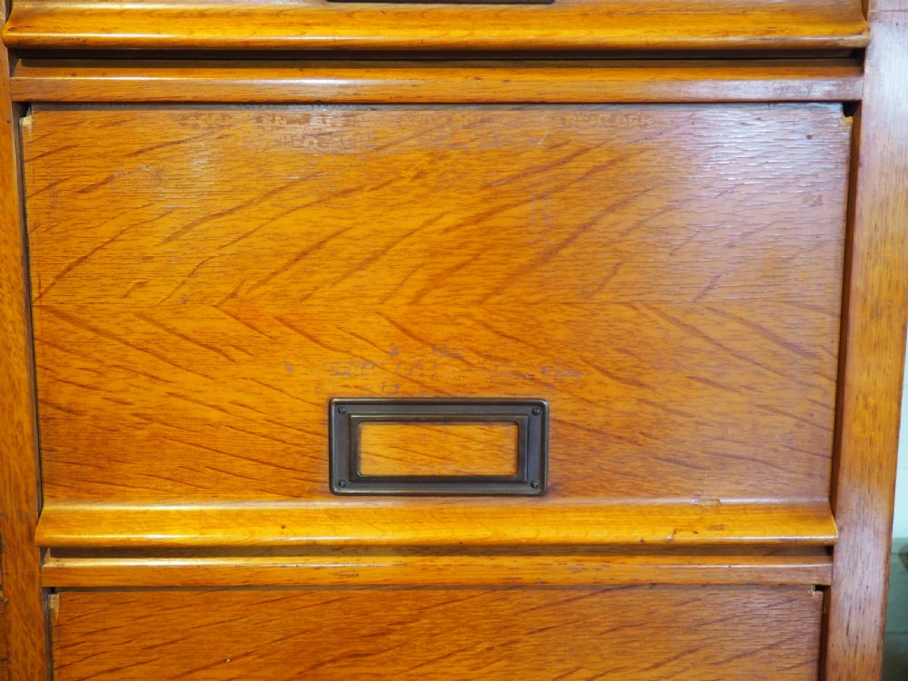 Oak bank of cabinets View III