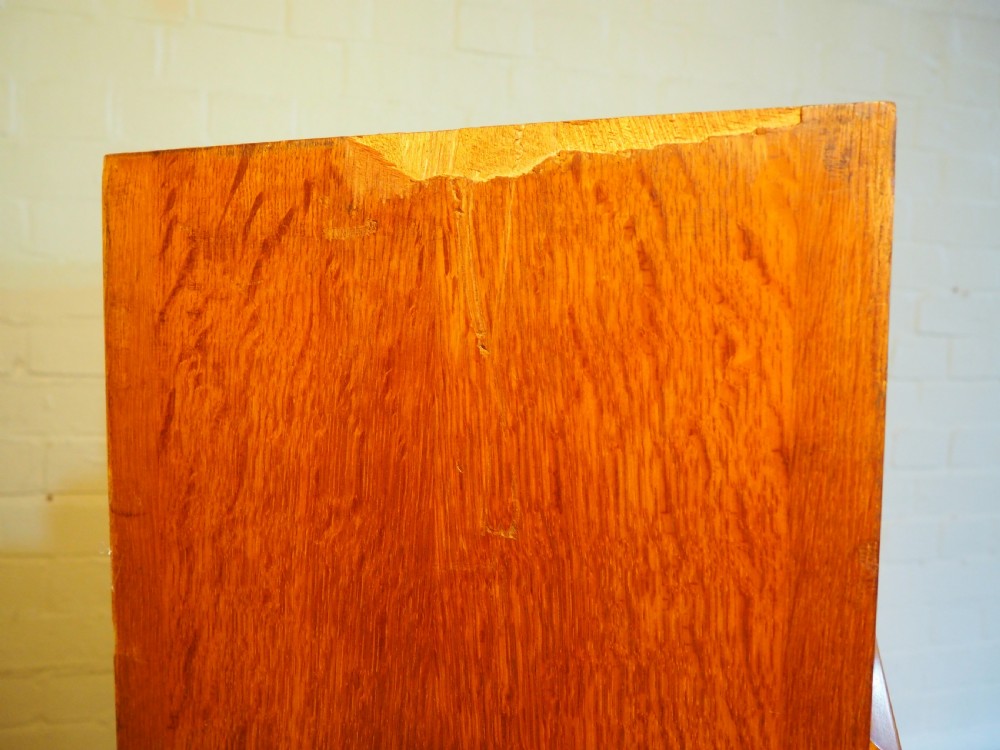 Oak bank of cabinets View IV