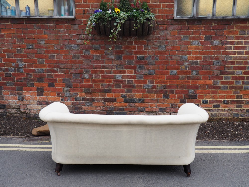 Victorian Chesterfield View V