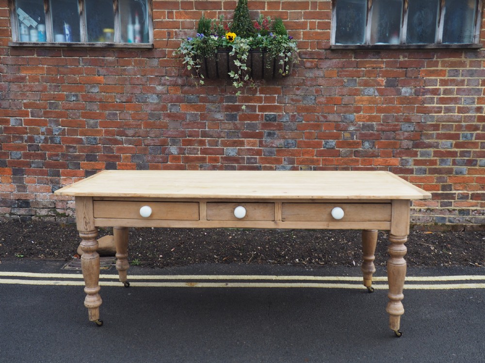 Victorian Pine table