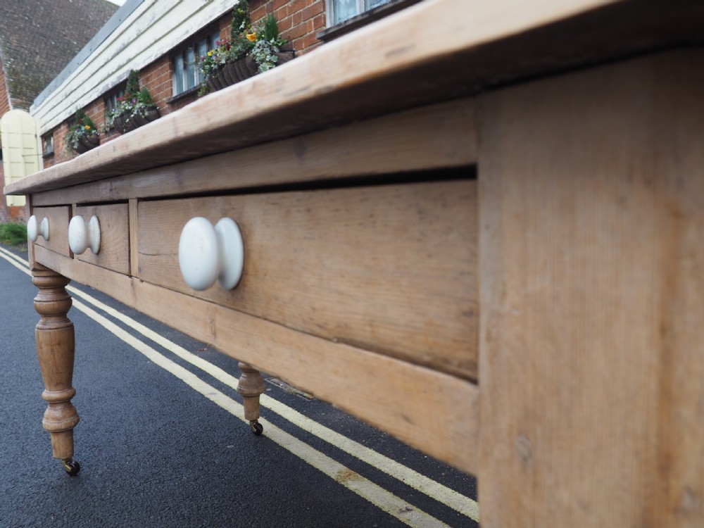 Victorian Pine table View II