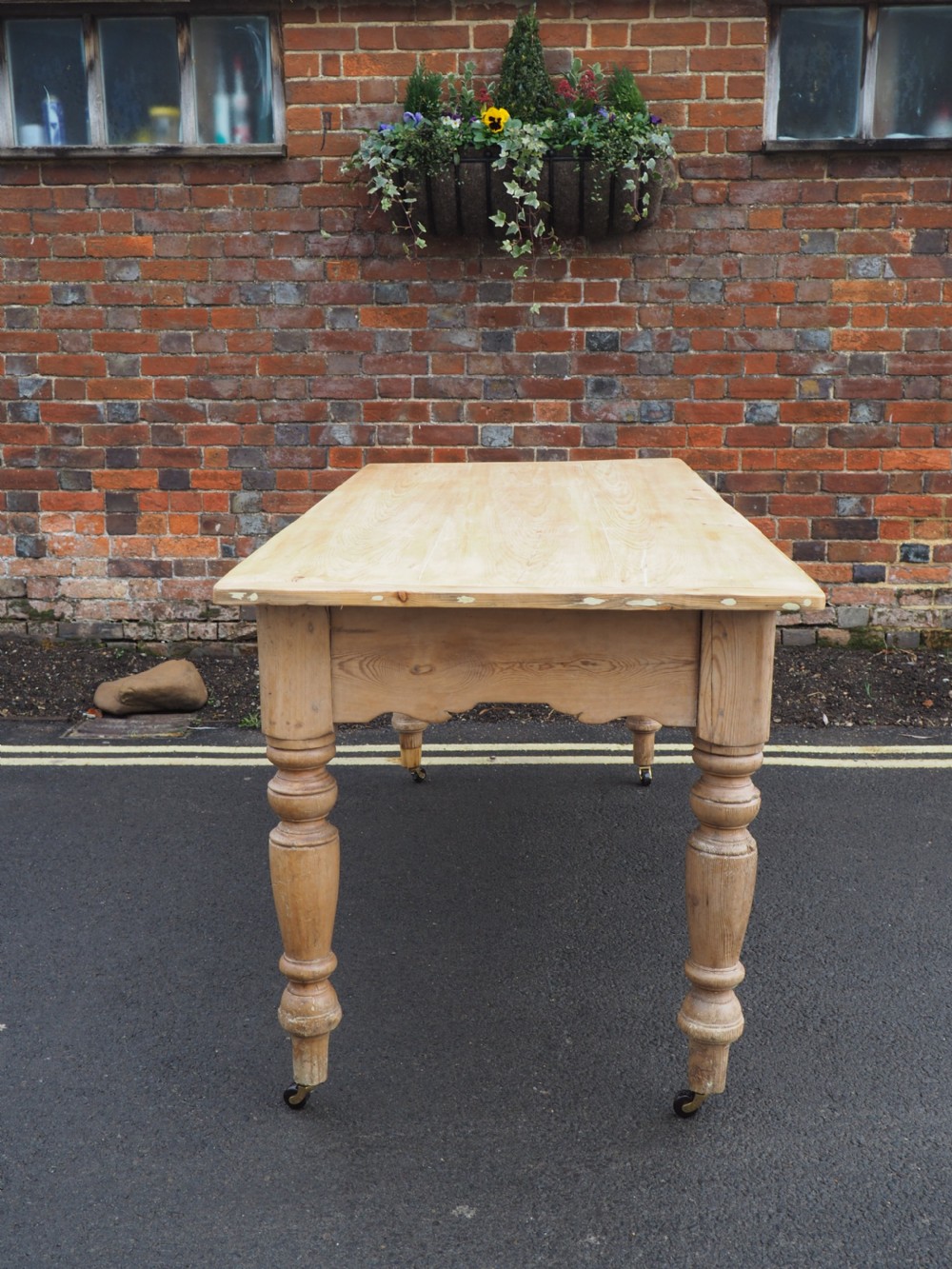 Victorian Pine table View IV