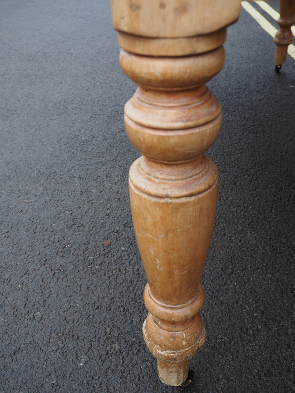Victorian Pine table View XII