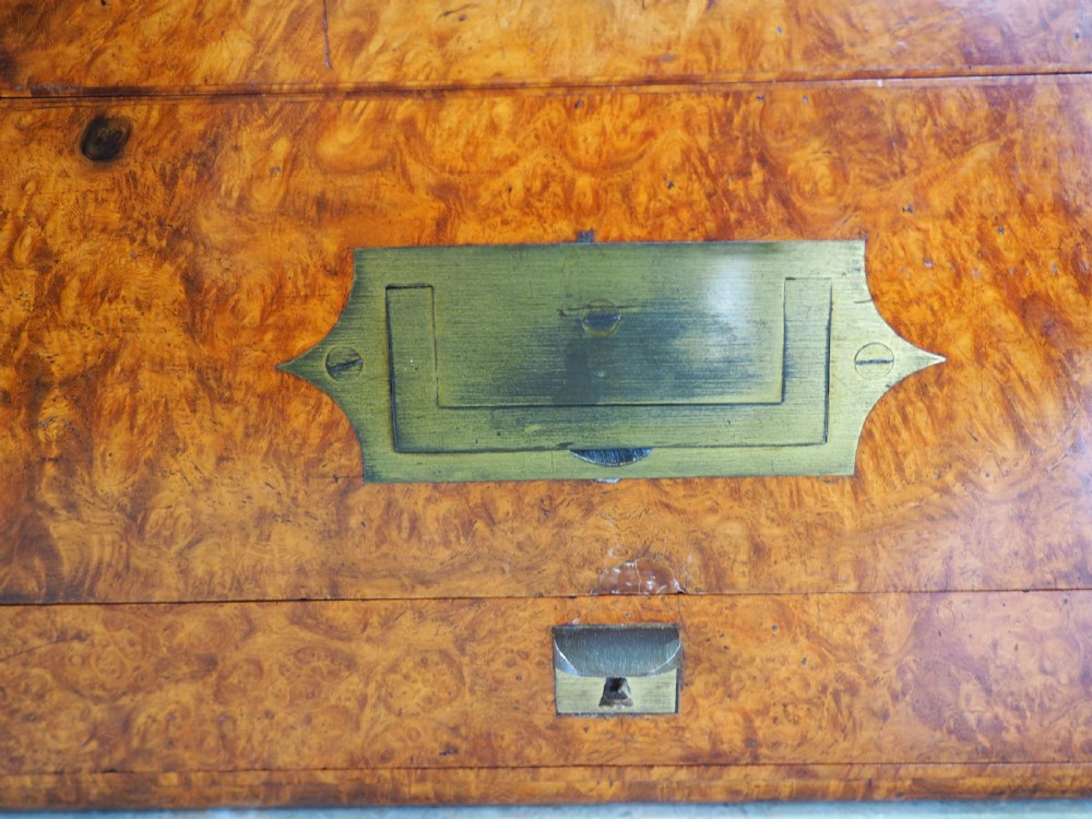 Early Victorian dressing case View IV