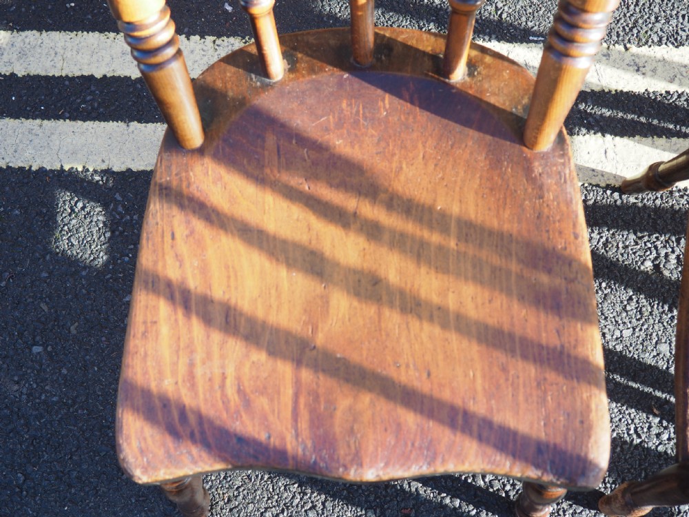 Set of four country kitchen chairs View IV