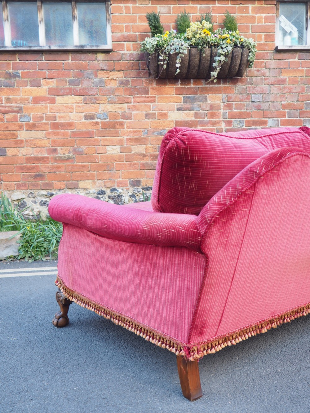 Edwardian Walnut deep seated sofa View VIII