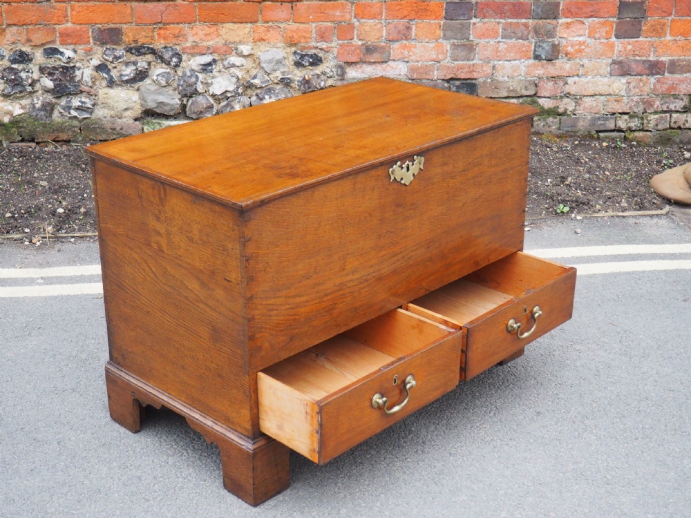 George III Oak Mule chest View IV