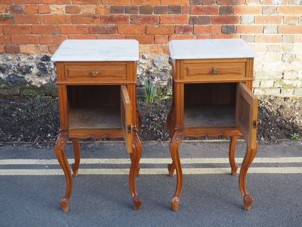 Pair of Oak bedside cupboards View II