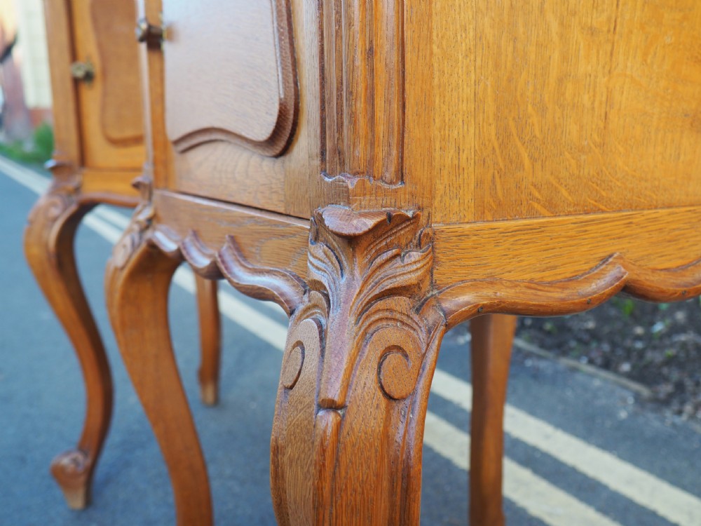 Pair of Oak bedside cupboards View V