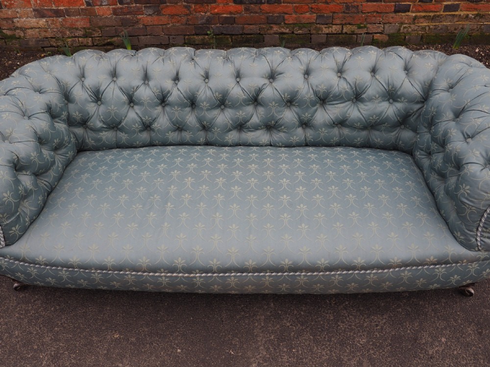 Victorian Chesterfield View V