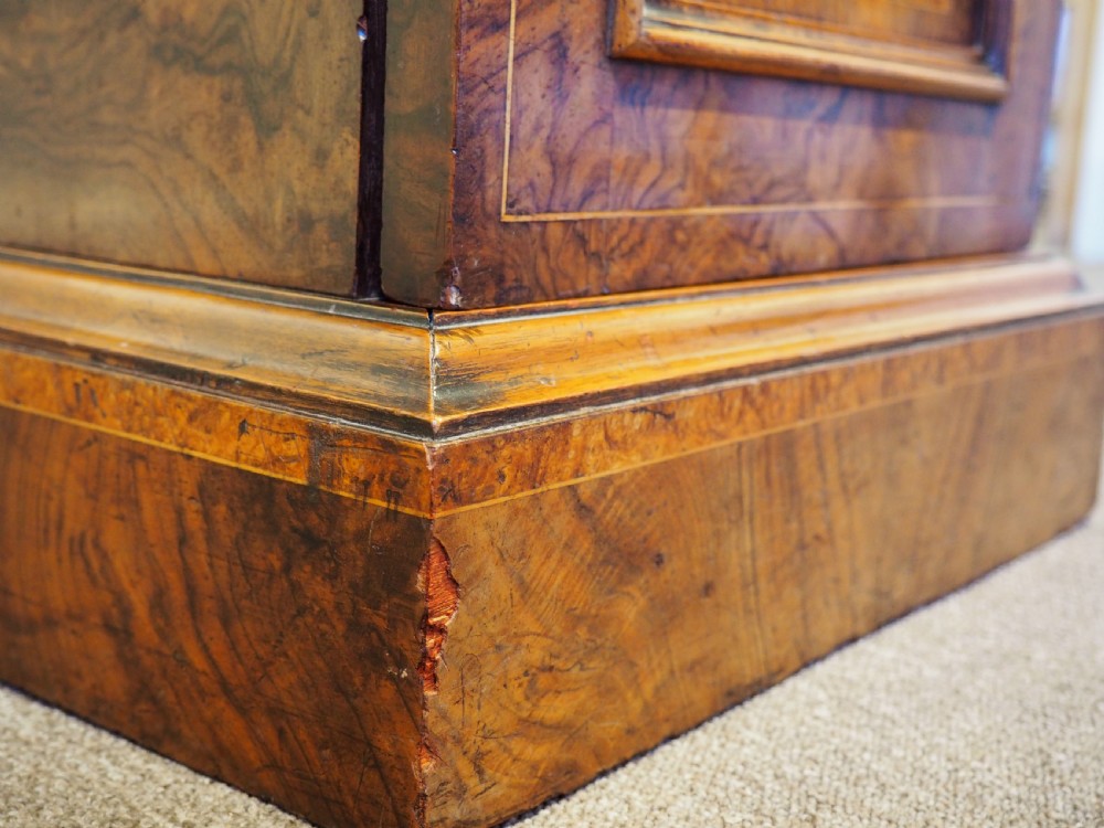 Victorian figured Walnut bedside cupboard View VIII