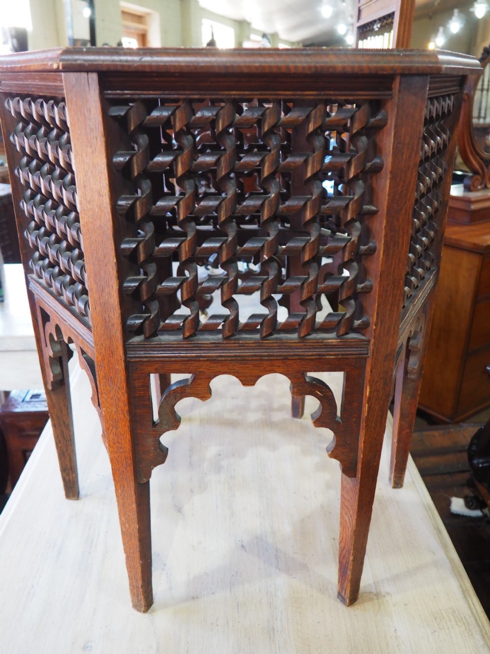 Liberty's style Oak table View V