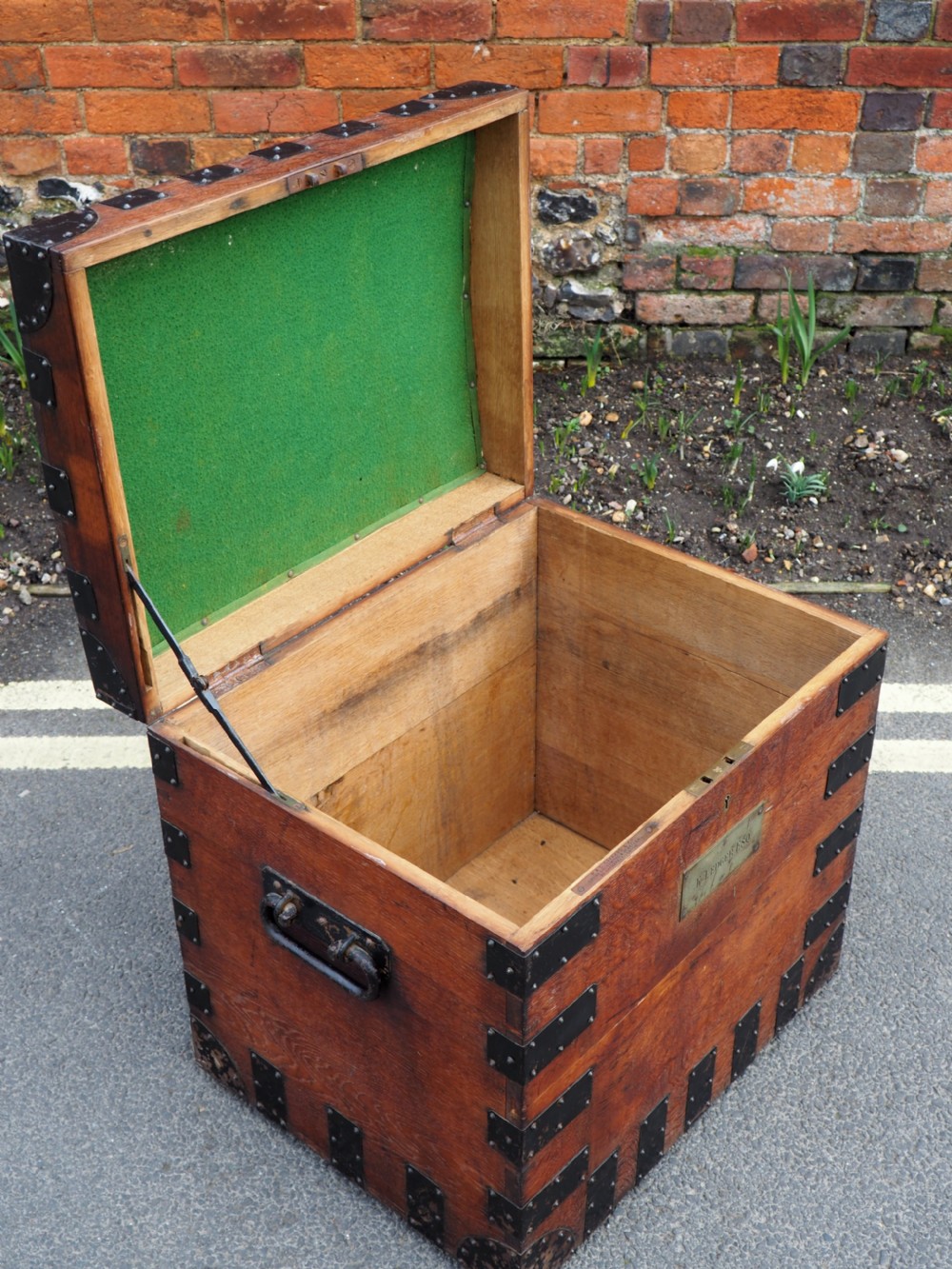 Nineteenth Century Oak Silver chest View IV