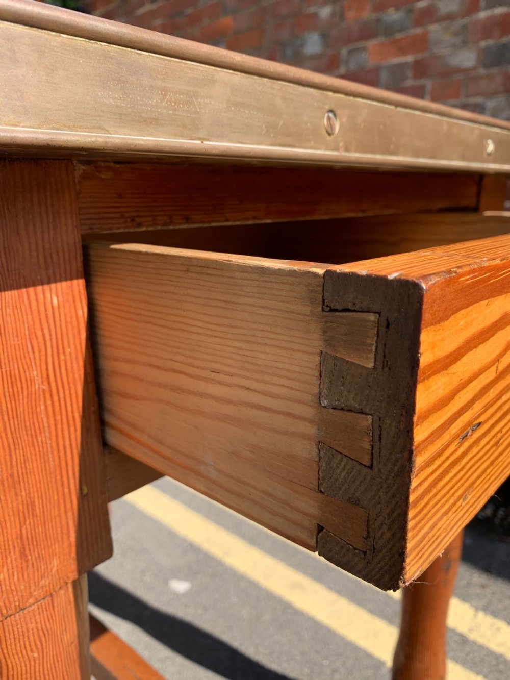 Pitch Pine preparation table  View V