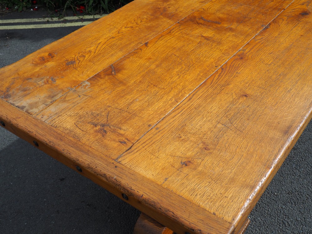 Large solid Oak refectory table View VI