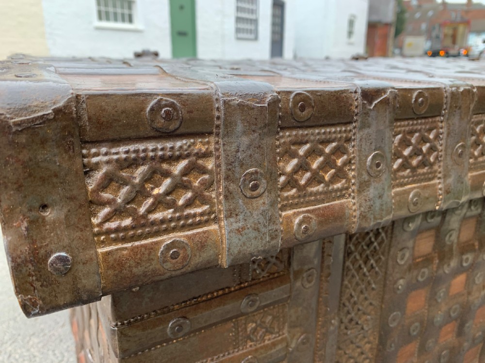 Large Nineteenth century Indian teak trunk  View XI