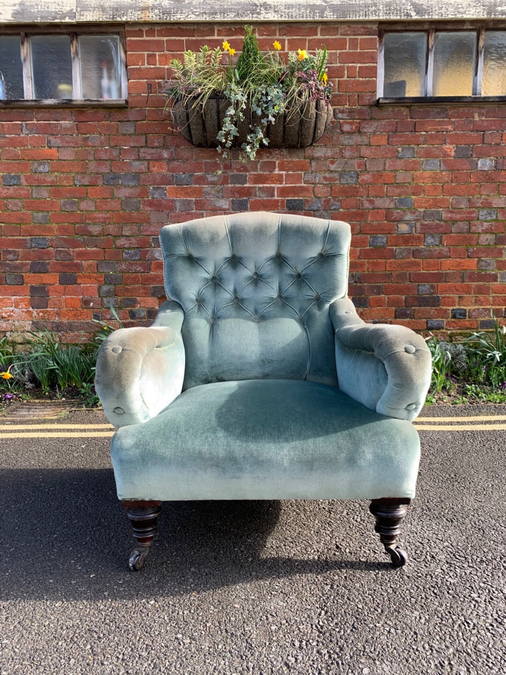 Late Victorian armchair  View III