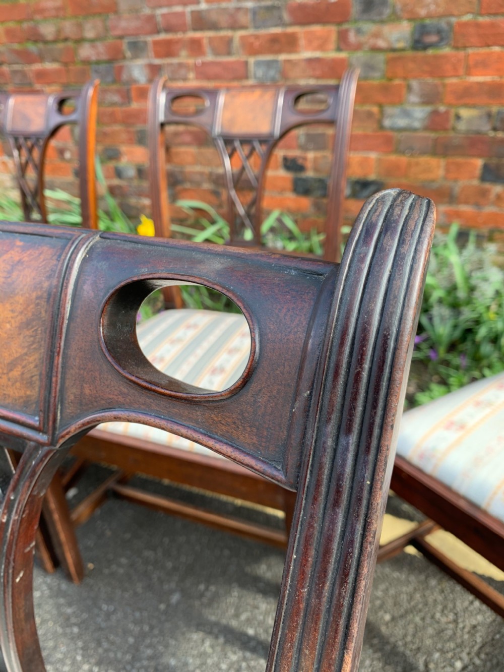 Set of eight chairs  View V