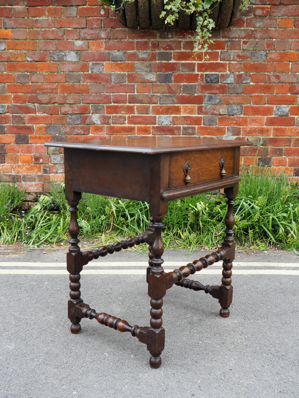 Oak side table View III