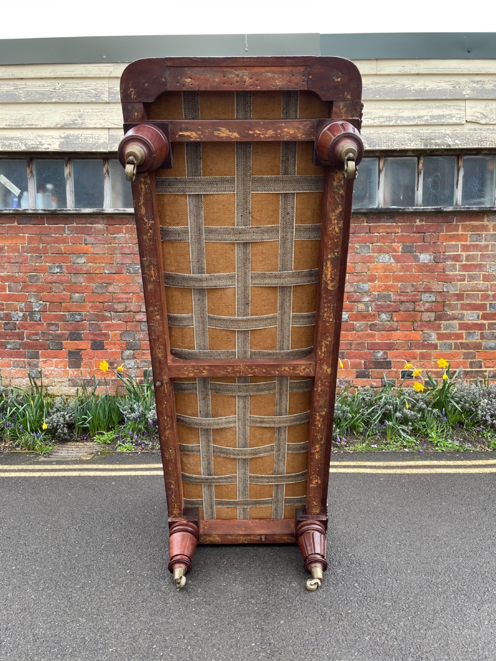 William IV mahogany chaise  View V
