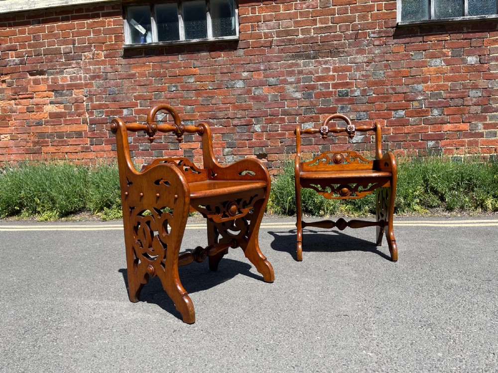 Pair of Oak hall chairs 
