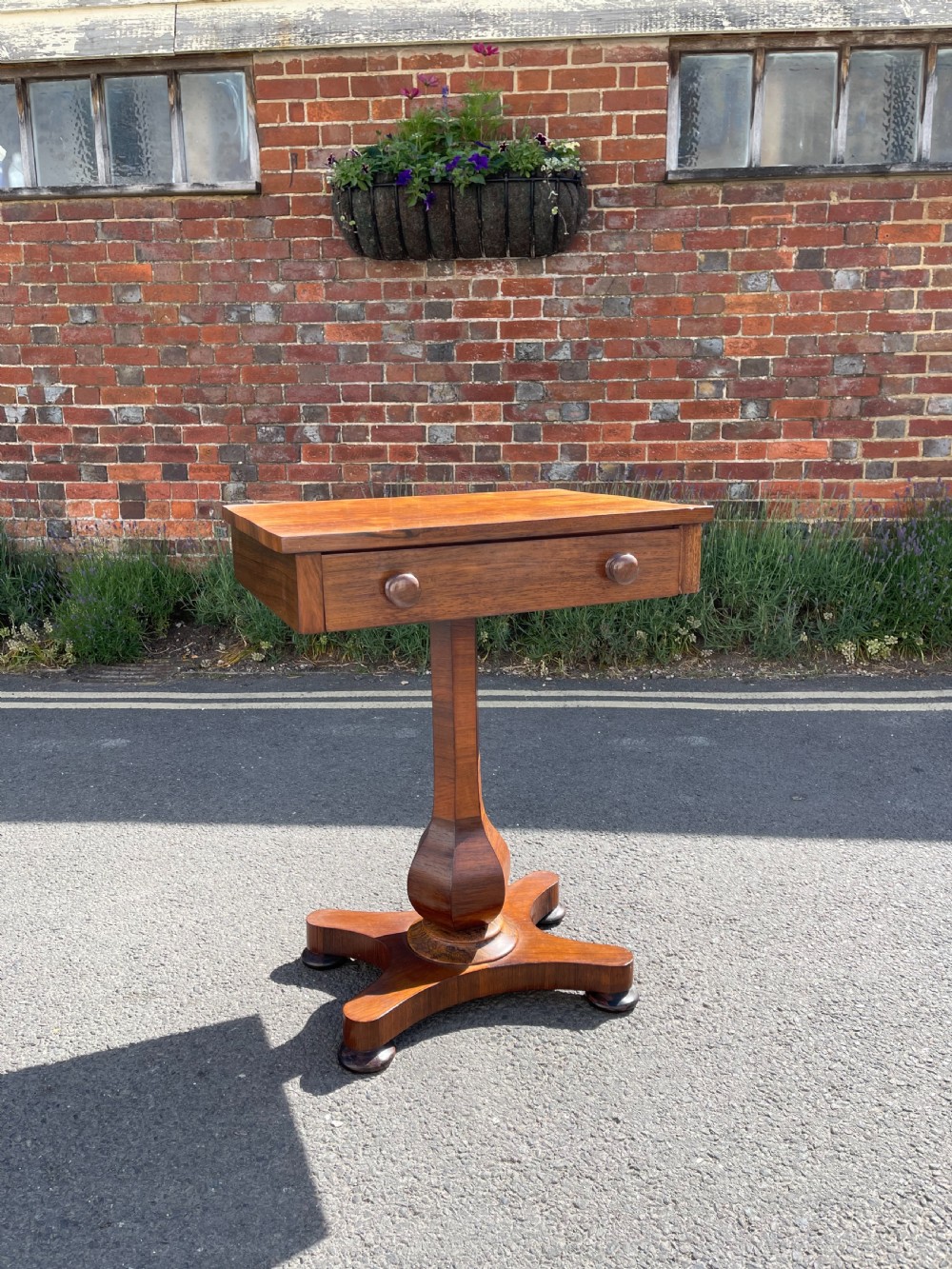 Nineteenth century rosewood pedestal table 