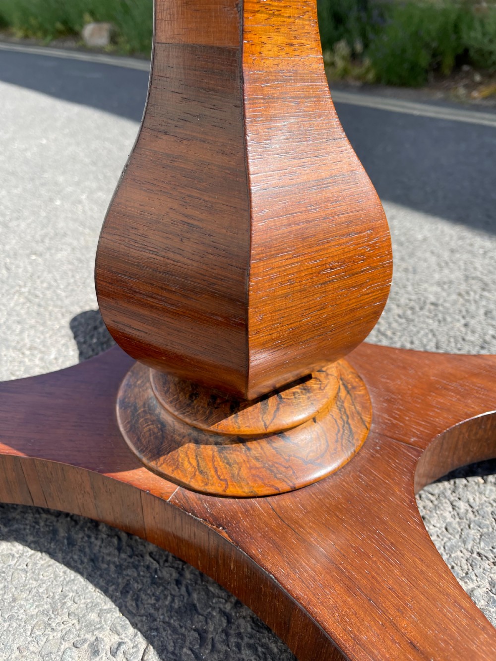 Nineteenth century rosewood pedestal table  View IX