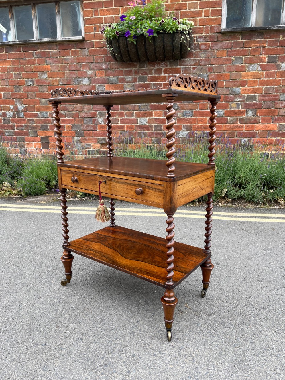 Victorian rosewood etagere 