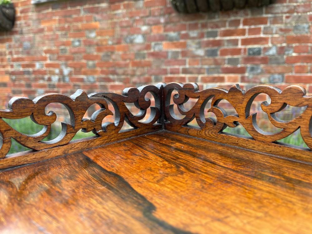 Victorian rosewood etagere  View VIII