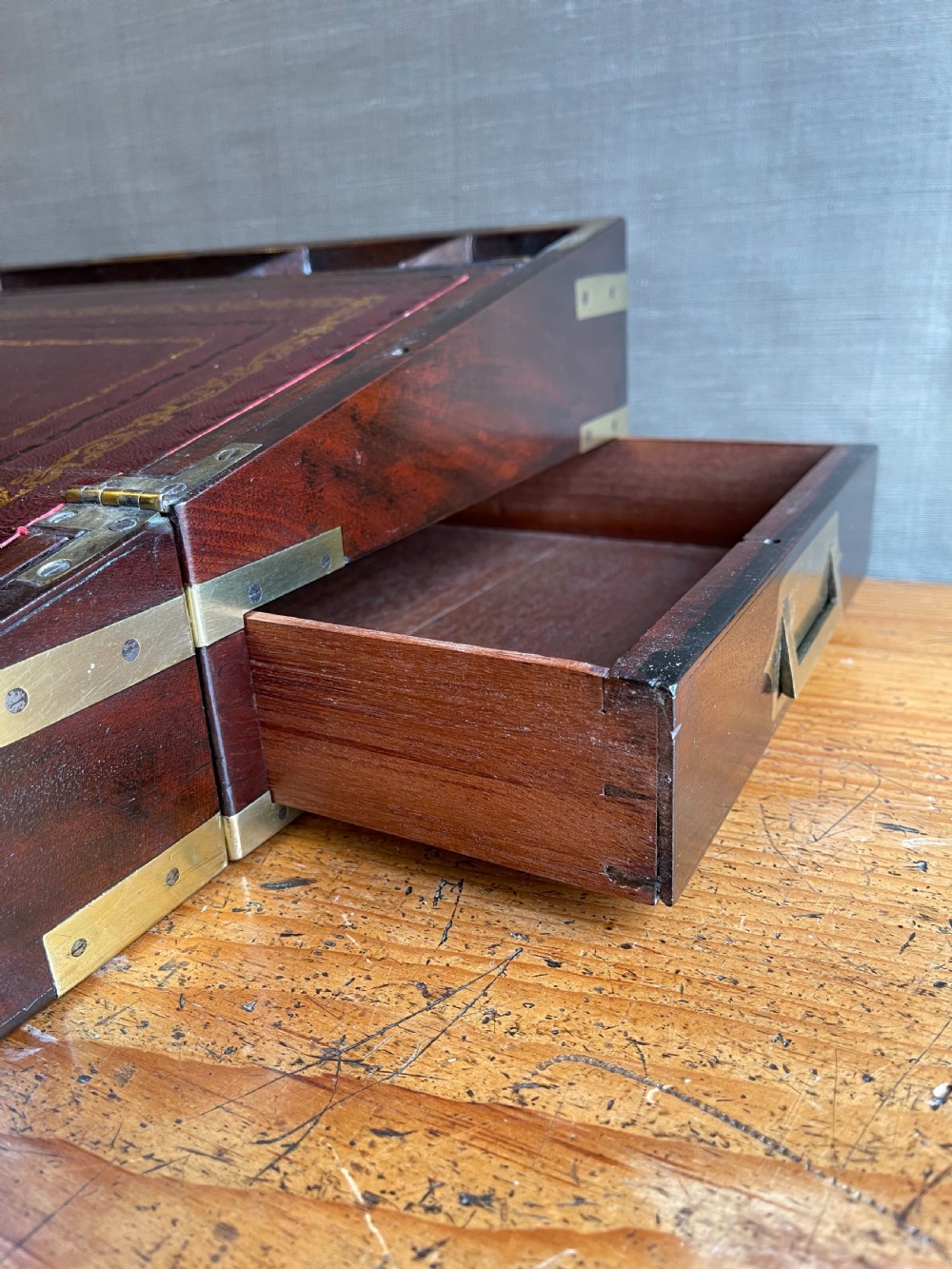 Nineteenth century Mahogany writing slope  View VIII
